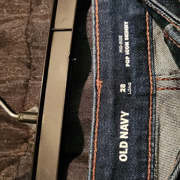 NWT PLUS SIZE OLD NAVY JEANS - Picture 2 of 2